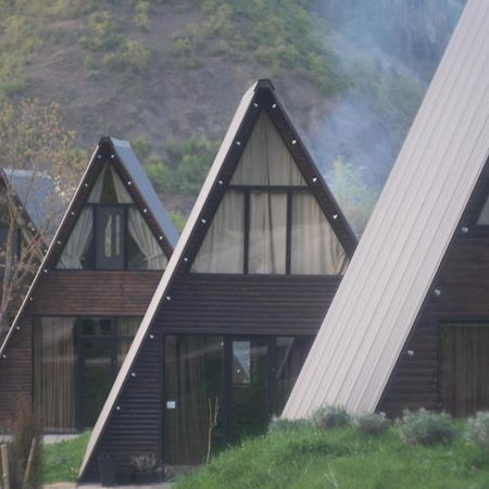 Landhaus Borjomi Bagian luar foto